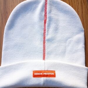 HERON PRESTON NASA  EMBROIDERED/PATCH STRETCHY BEANIE TOBOGGAN NWOT